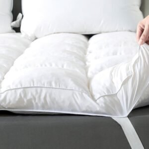 WhatsBedding 3 Inch Memory Foam Mattress Topper Full Size for Pressure Relief, Premium Fluffy & Soft Shredded Memory Foam Filled Pillow Top, Anti-Slip Bottom, 4 Anchor Elastic Bands, 54x75